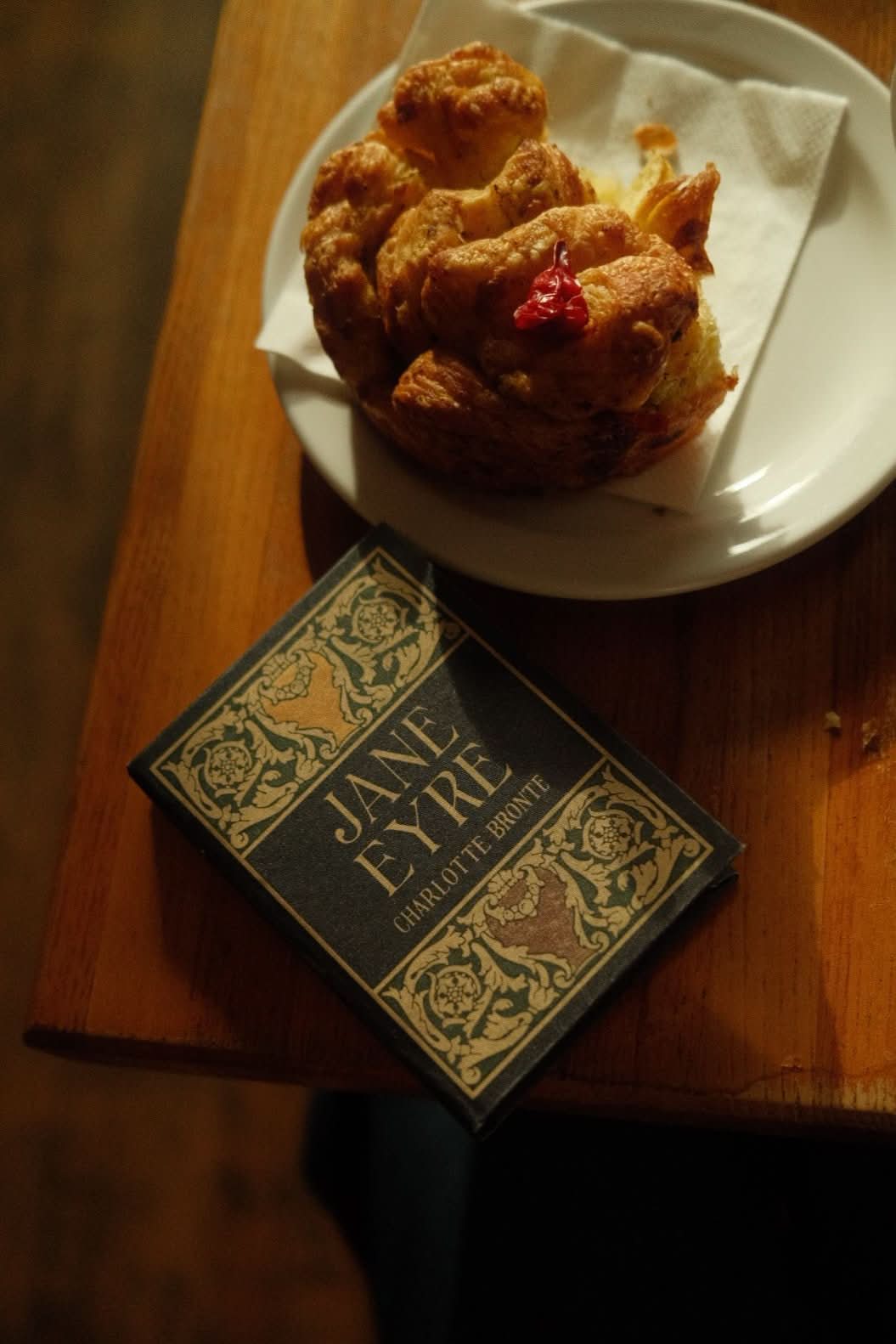 (Forest Green) Jane Eyre by Charlotte Brontë 1847 Book Wallet - Novelbookstore.co