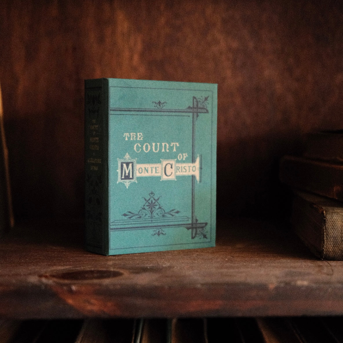 (Emerald) The Count of Monte Cristo by Alexandre Dumas 1844 Book Wallet