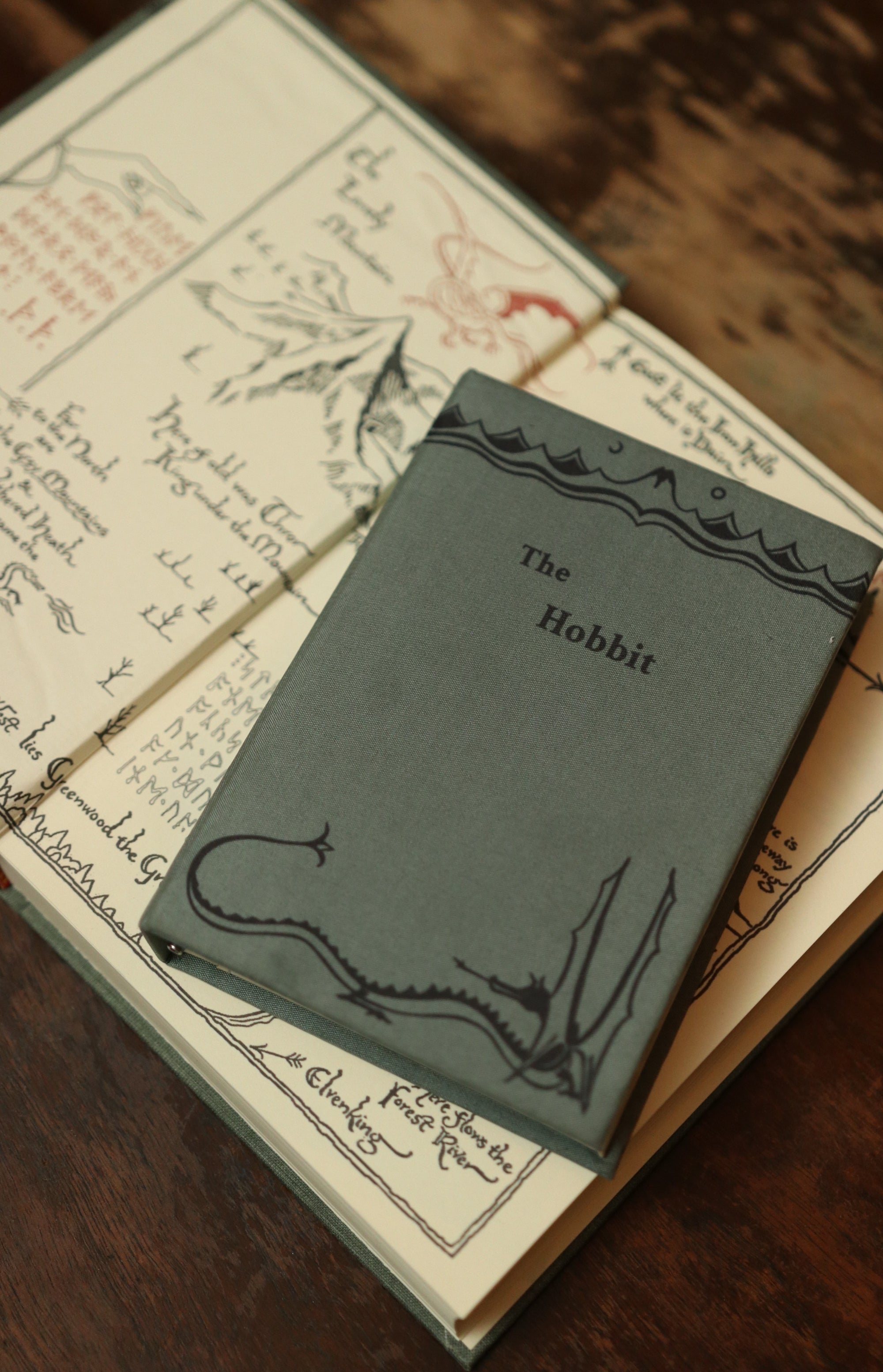 &#39;The Hobbit&#39; by J.R.R. Tolkien 1937 Passport/Notebook Wallet