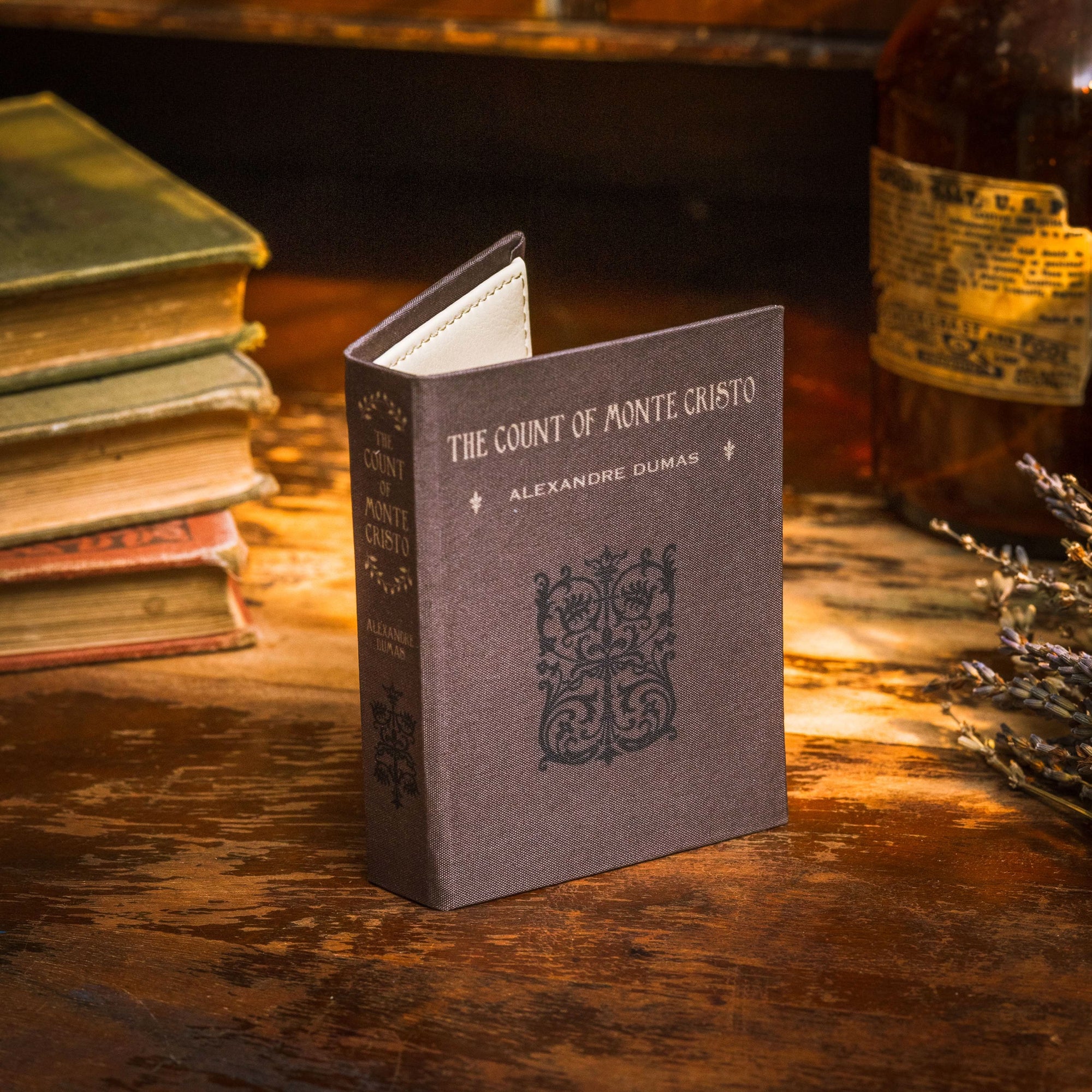 The Count of Monte Cristo by Alexandre Dumas 1844 Book Wallet - Novelbookstore.co