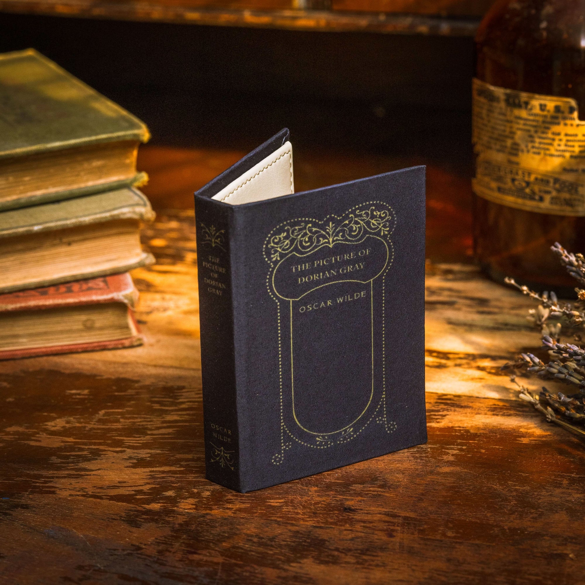The Picture of Dorian Gray by Oscar Wilde 1890 Book Wallet - Novelbookstore.co