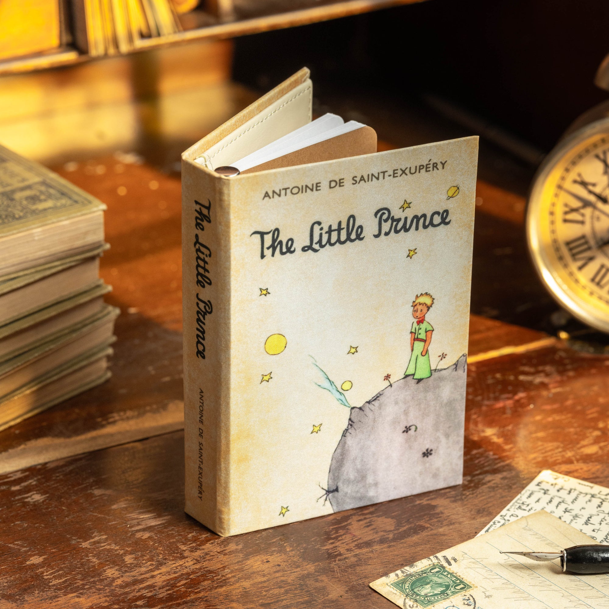 &#39;The Little Prince&#39; by Antoine de Saint-Exupéry 1943 Passport/Notebook Wallet