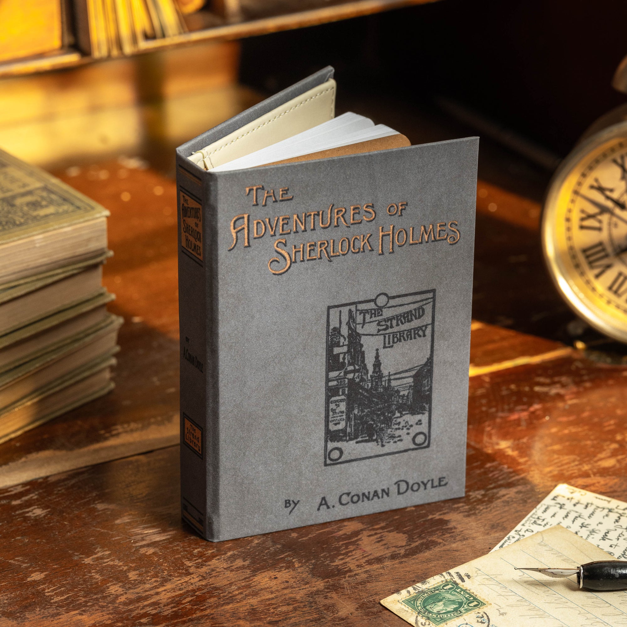 &#39;The Adventures Sherlock Holmes&#39; by Arthur Conan Doyle 1892 1937 Passport/Notebook Wallet