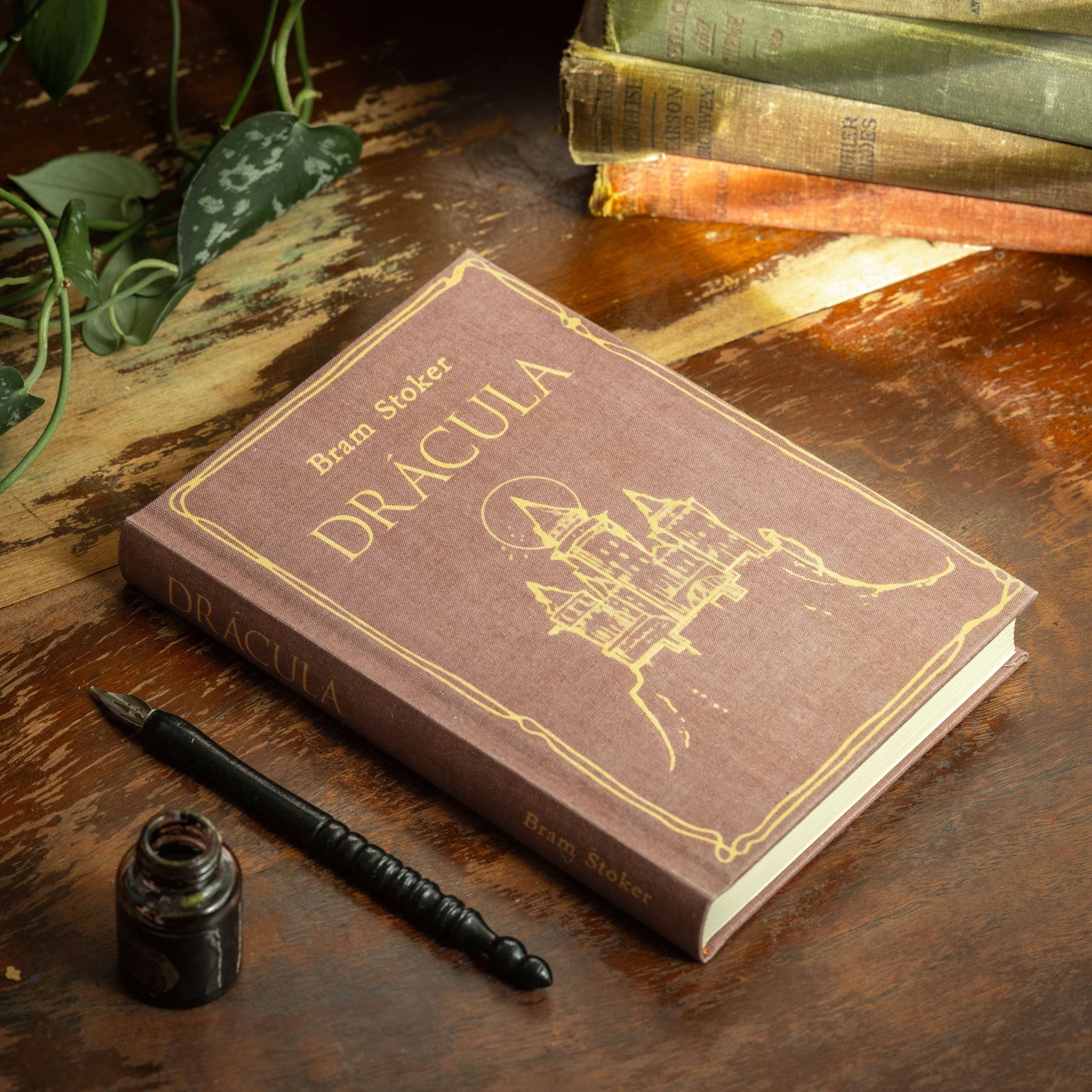 *Dracula by Bram Stoker 1897 Book Journal - Novelbookstore.co