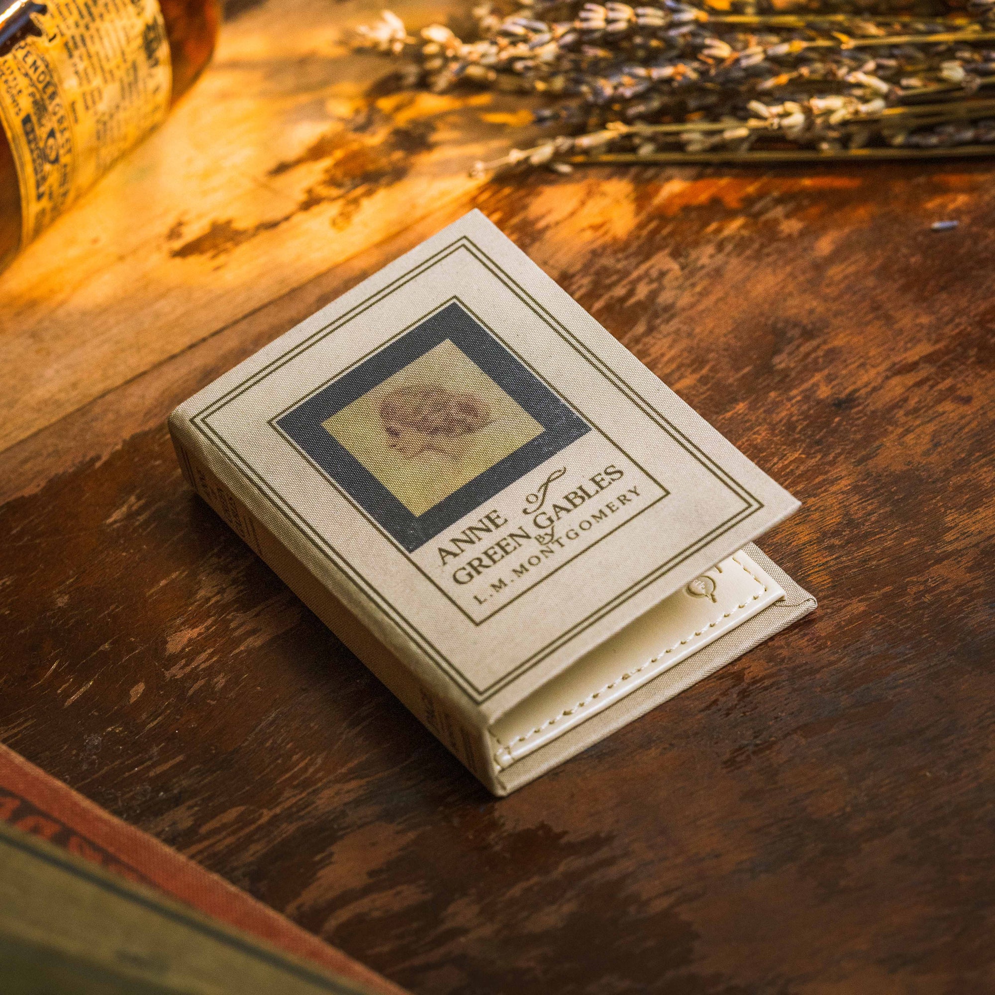 Anne of Green Gables by Lucy Maud Montgomery 1908 Book Wallet - Novelbookstore.co