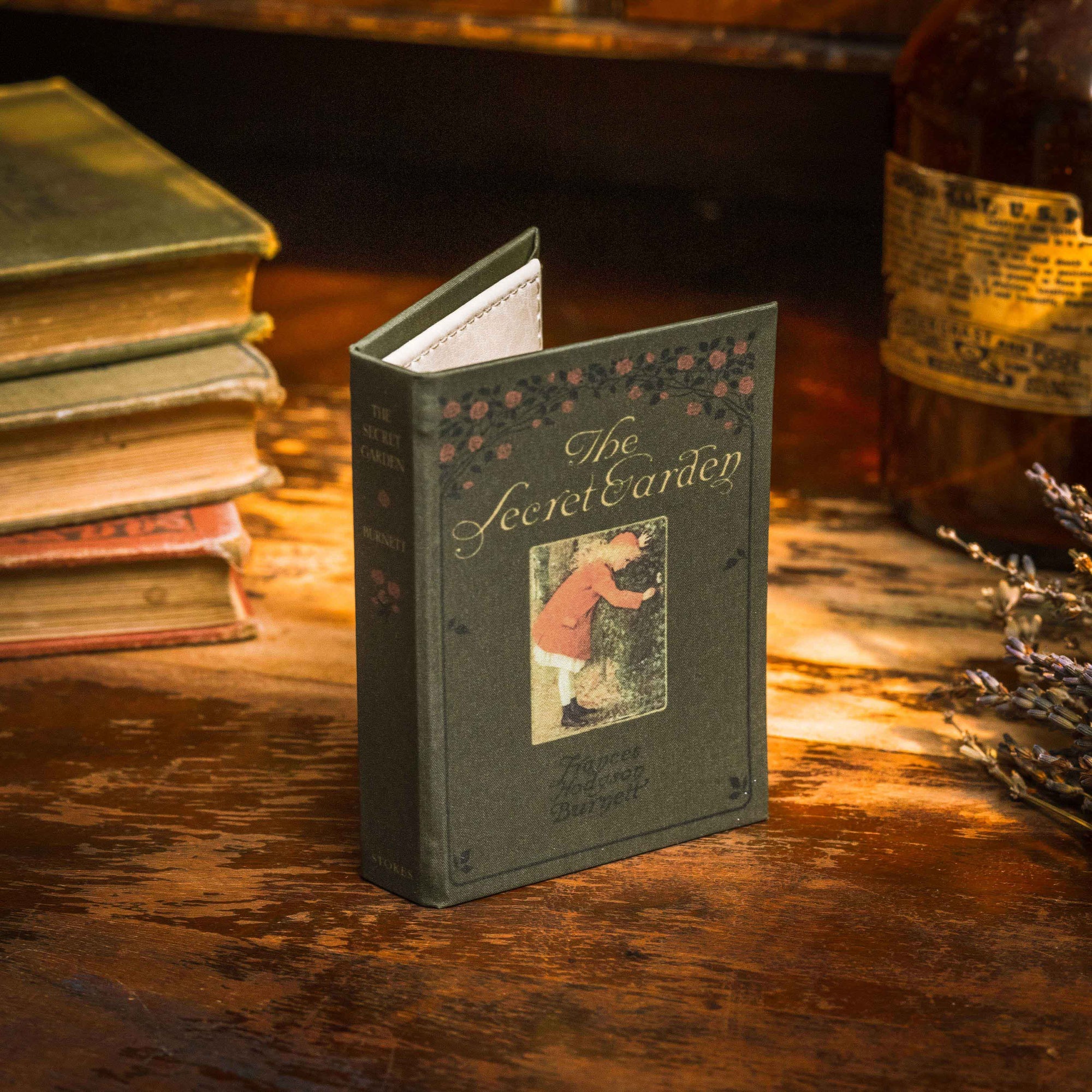 The Secret Garden by Frances Hodgson Burnett 1911 Book Wallet - Novelbookstore.co