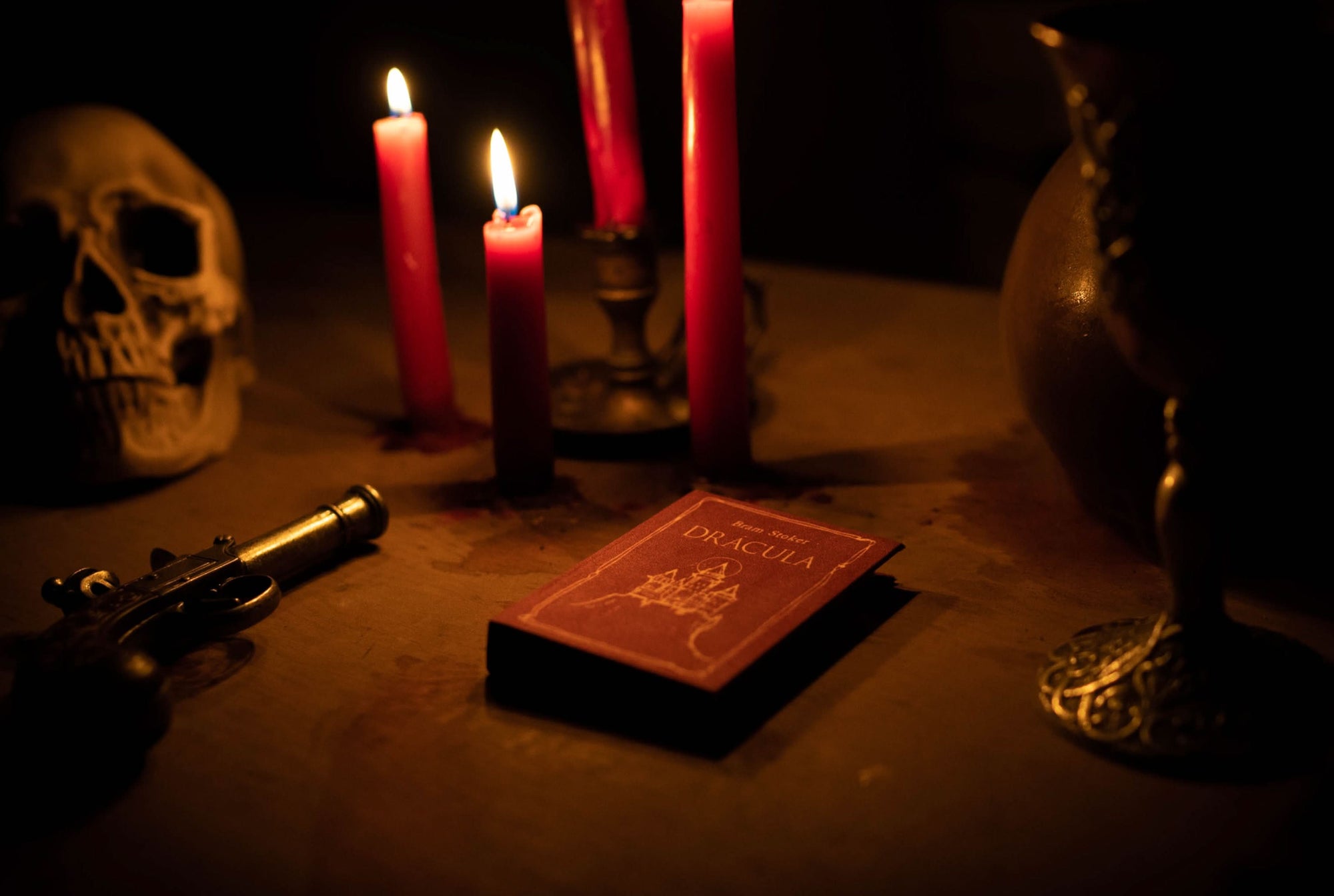 Dracula by Bram Stoker 1897 Book Wallet - Novelbookstore.co