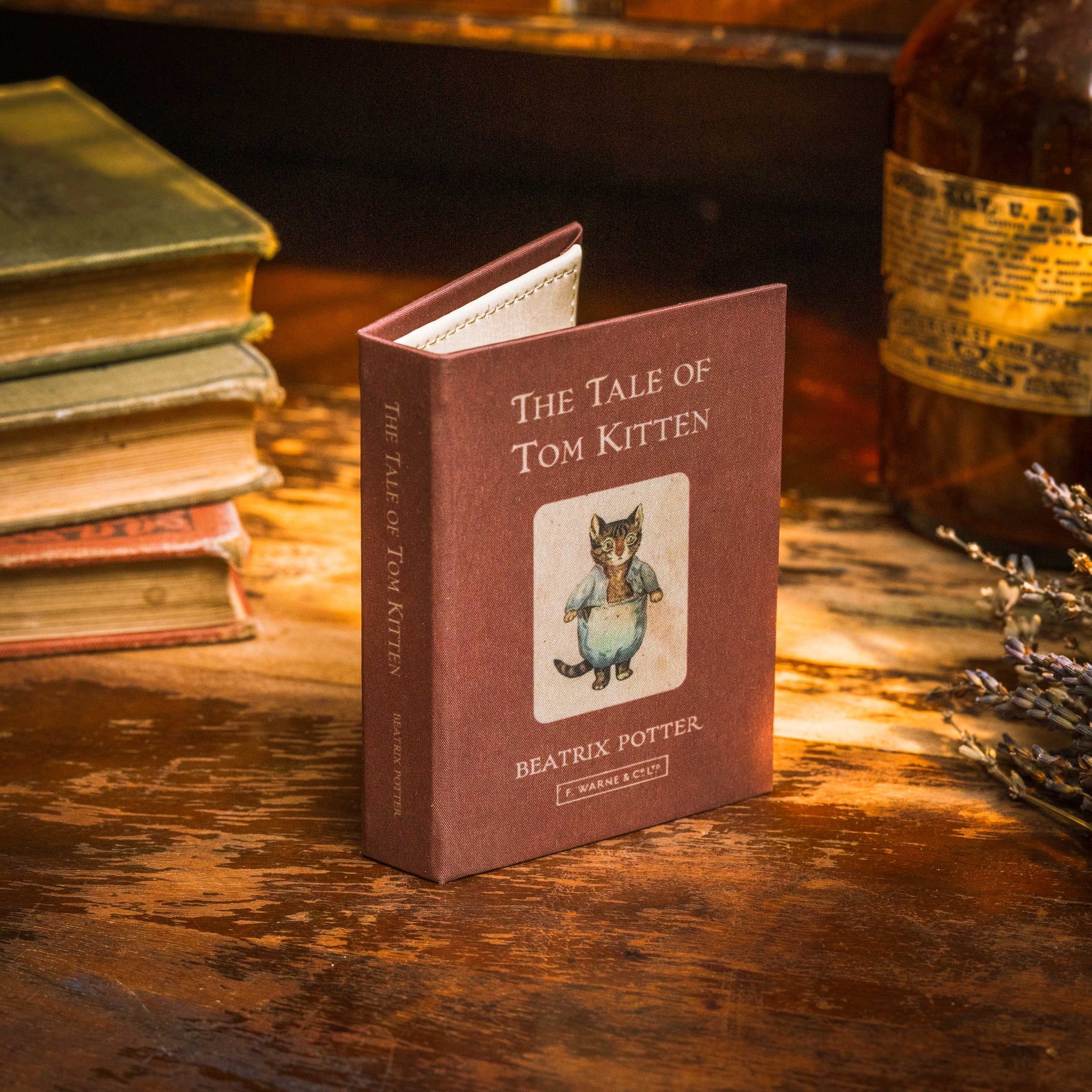 The Tale of Tom Kitten by Beatrix Potter 1907 Book Wallet