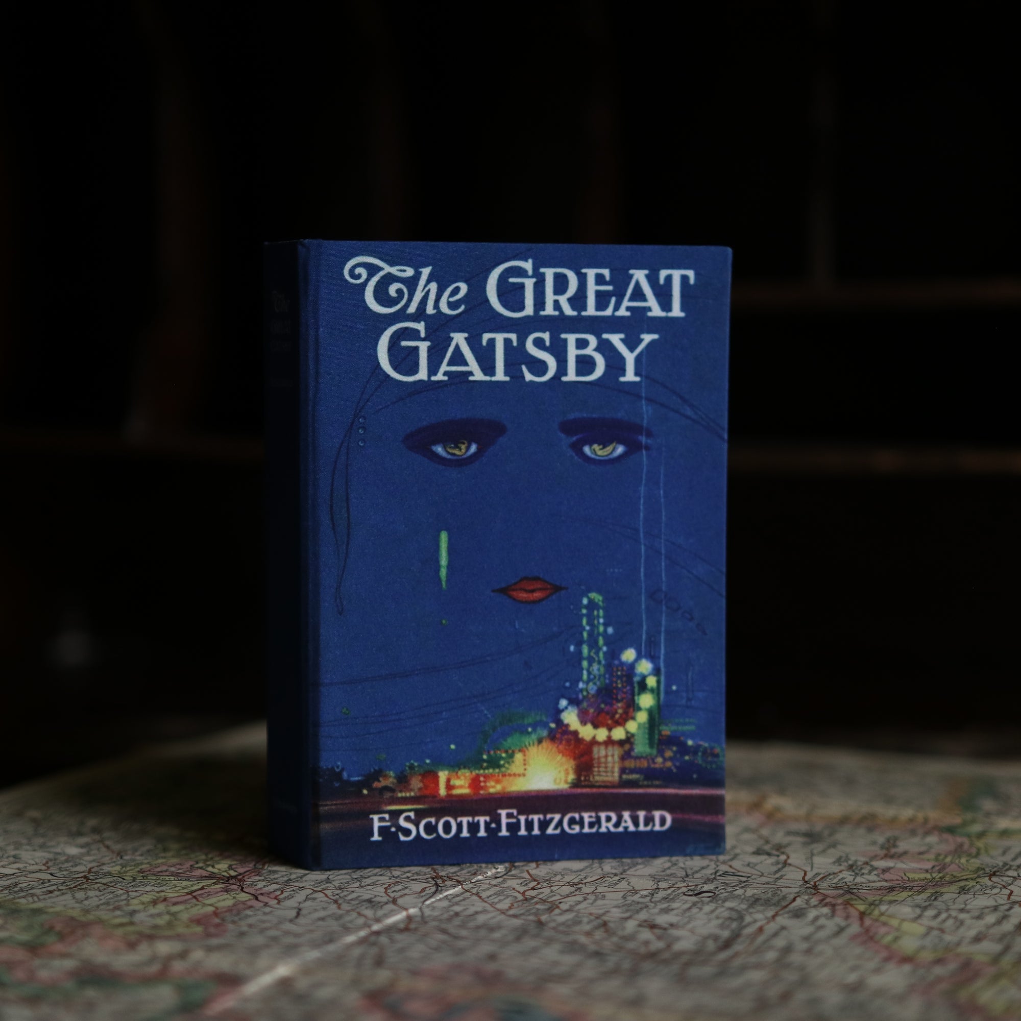 &#39;The Great Gatsby&#39; by F. Scott Fitzgerald 1925 Passport/Notebook Wallet